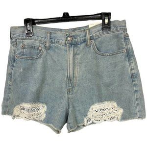 American Eagle Light Wash Raw Crochet Hem High Rise Mom Denim Shorts Size 12 NEW